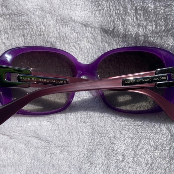 Marc by Marc Jacob’s - purple sunglasses - retro 2009 - Picture 5 of 6